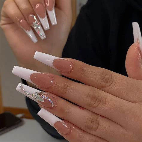 are acrylics fake nails